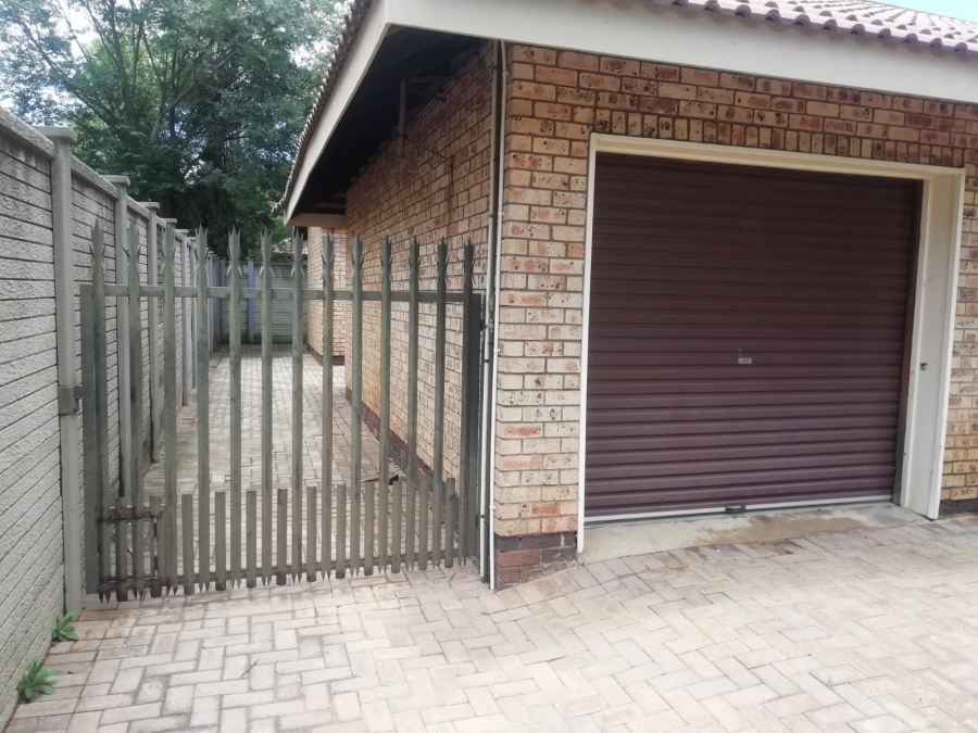 3 Bedroom Property for Sale in Vaalpark Free State